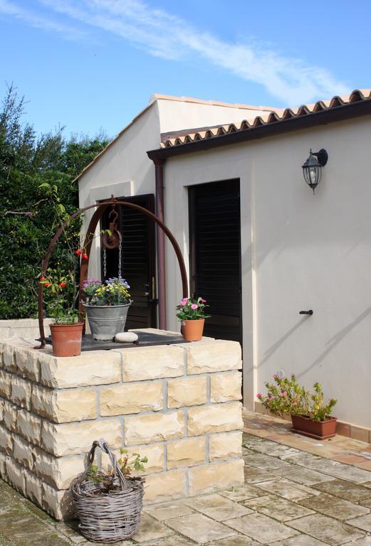 L'Antico Trappeto Holiday Home Noto Exterior photo