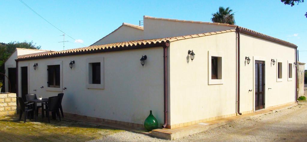 L'Antico Trappeto Holiday Home Noto Exterior photo